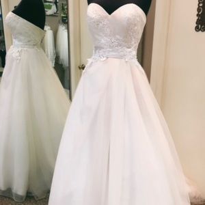 Allure Bridal Romance Collection Wedding Dress